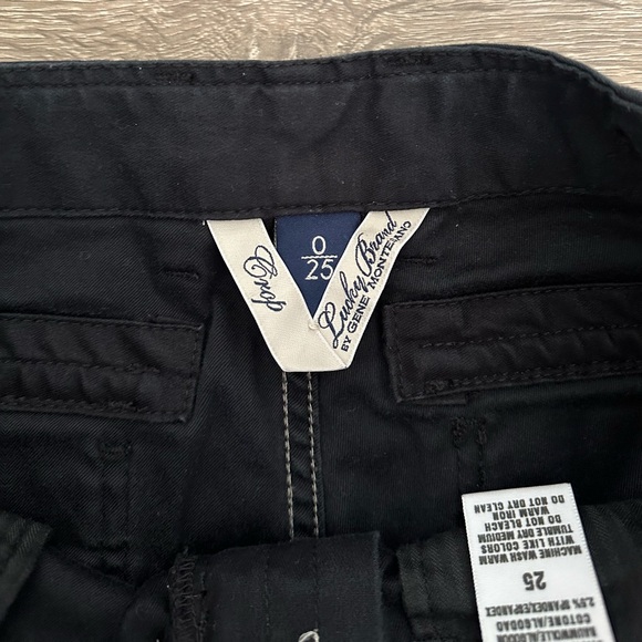 lucky brand low rise capris - Picture 3 of 4